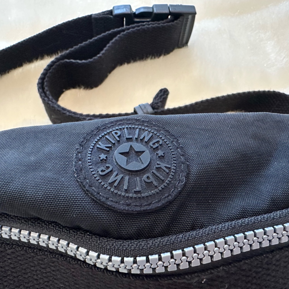 Kipling Black Waist Bag with Logo Patch and Monkey Keychain - Picture 2 of 9